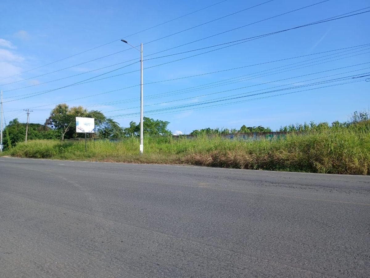 Terrenos de Venta en Tonsupa – Via del Spondylus. Provincia de Esmeraldas — imagen 2