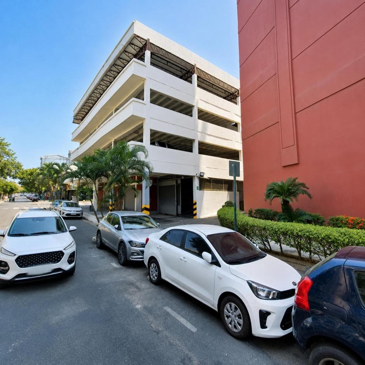 Oficina Corporativa de 182 m² con Vista Al Malecón 2000 | Edificio El Fortín | 2 Parqueos, Guayas — imagen 9