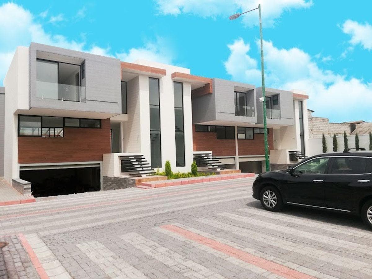 Espectacular, Casa en Renta o Venta por Estrenar en Cumbayá — imagen 9