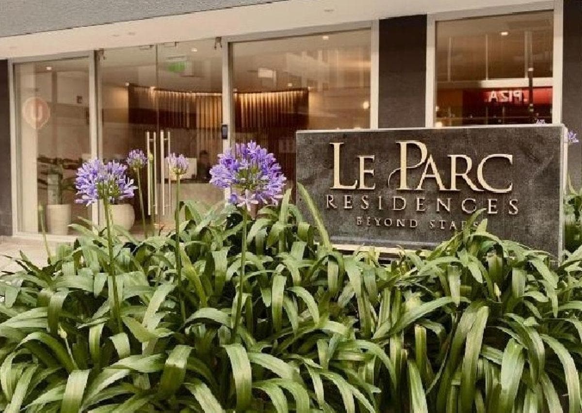Vendo Departamento de 2hab + 2 Parqueadero y 1 Bodega en El Edificio Le Parc — imagen 1