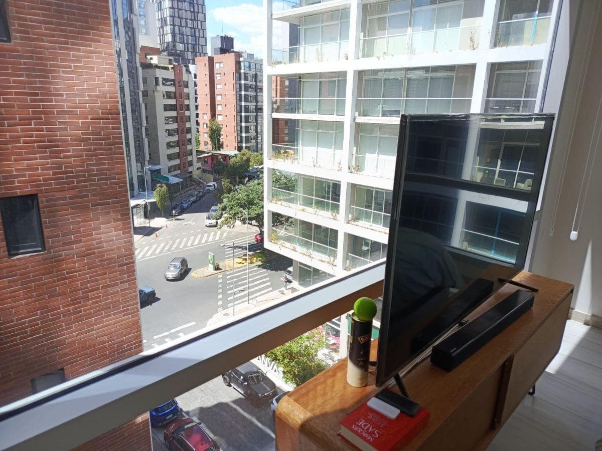 Vendo Departamento de 2hab + 2 Parqueadero y 1 Bodega en El Edificio Le Parc — imagen 4
