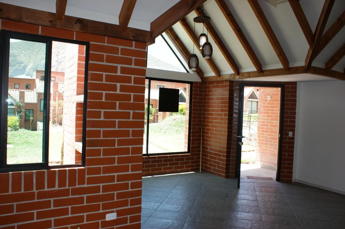 Venta - Casa - Pomasqui - Norte - Quito - Conjunto — imagen 1