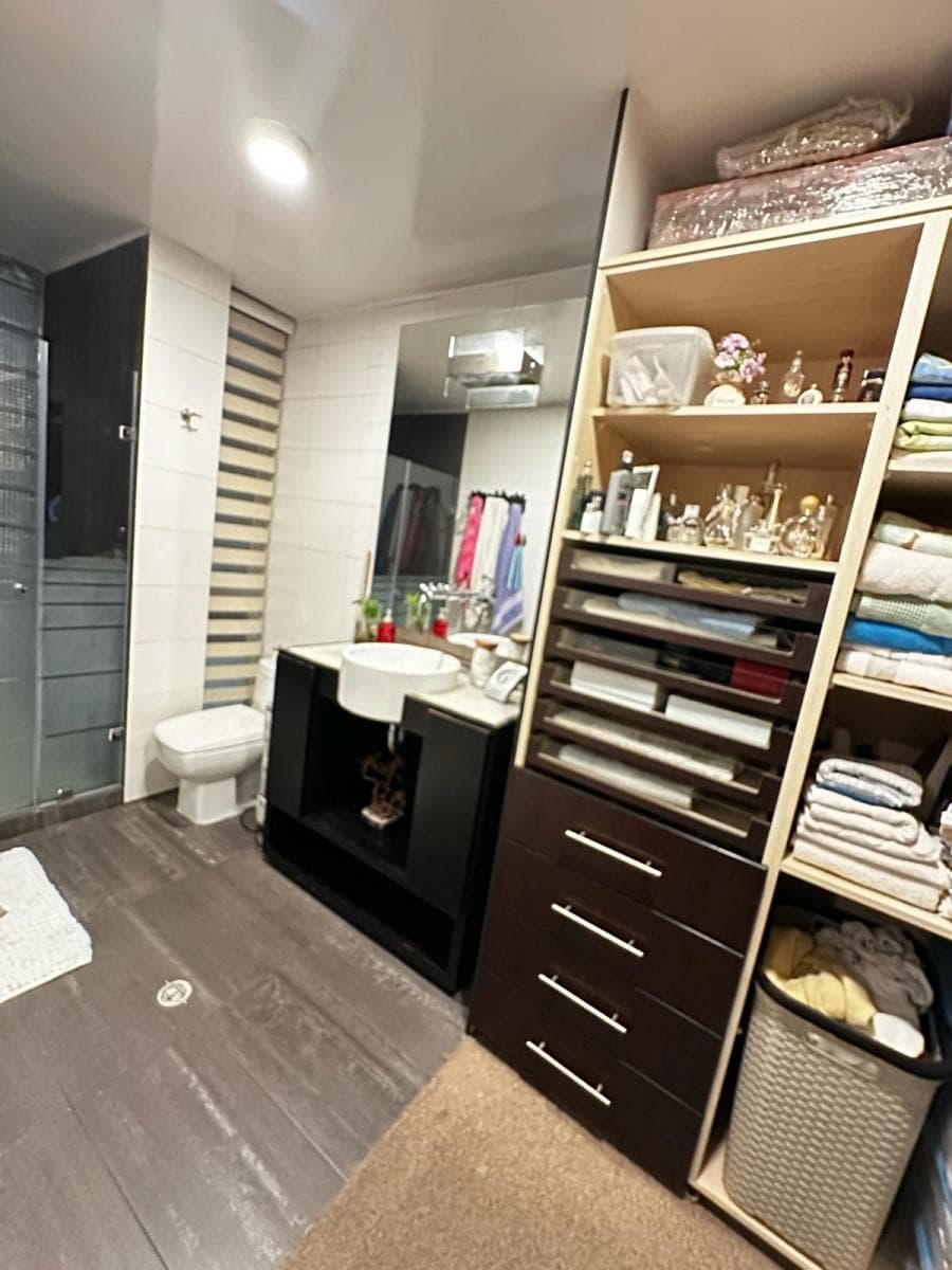 Departamento Duplex en Venta Sector Jardines del Batan — imagen 3