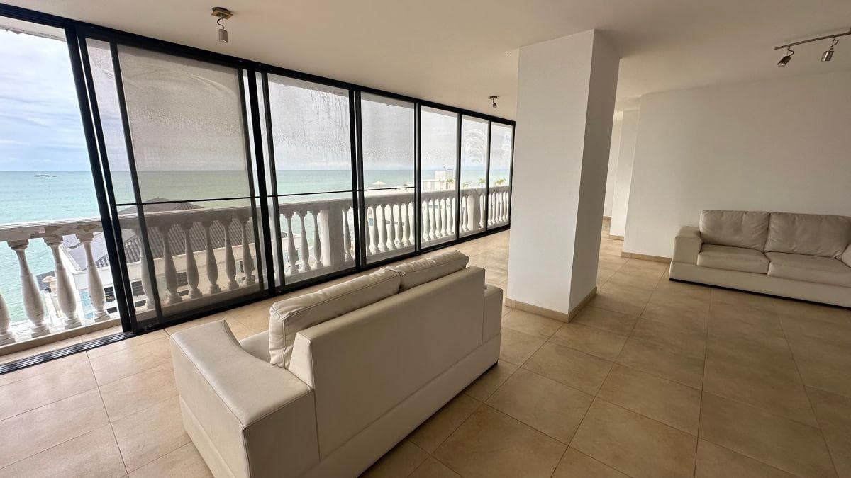 Departamento con Vista Al Mar – | San Lorenzo, Salinas — imagen 8