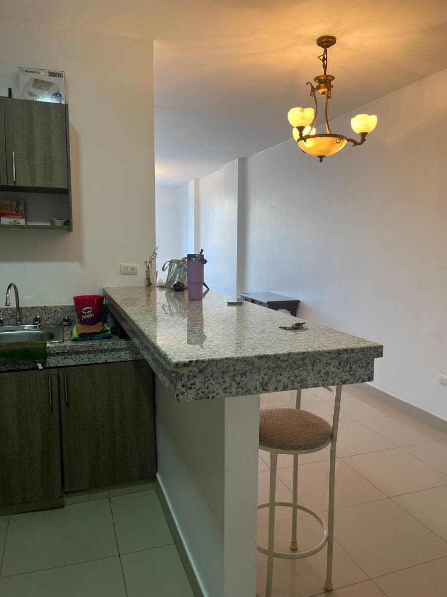 Departamento de Dos Dorm. en Urb. Puerto Azul, Guayas — imagen 8