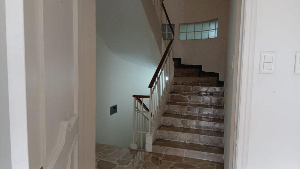 Departamento en Lomas de Urdesa de 2 Dorm., Guayas — imagen 7