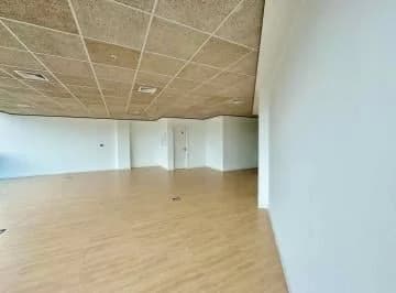 Estrene Ciudad del Sol. Edificio Corporativo 100 Bussiness Center Vendo Oficina 68 m², Guayas — imagen 2