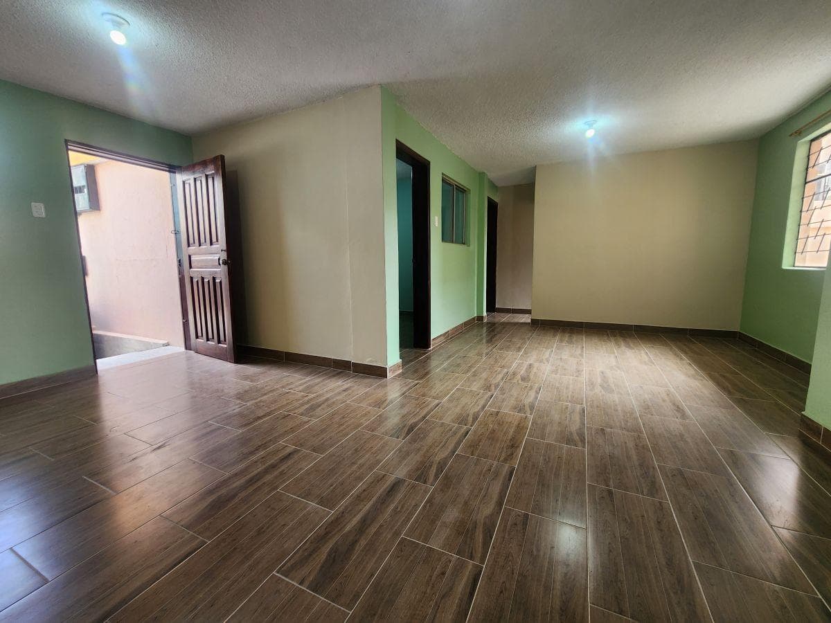 Venta Casa Carcelen con Dos Departamentos Independientes 2 Terrazas 1 Patio 144 m — imagen 9