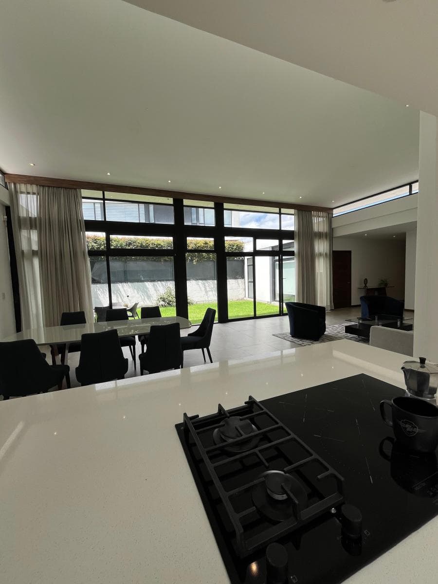 Casa Venta Una Sola Planta Tumbaco Hilacril — imagen 1