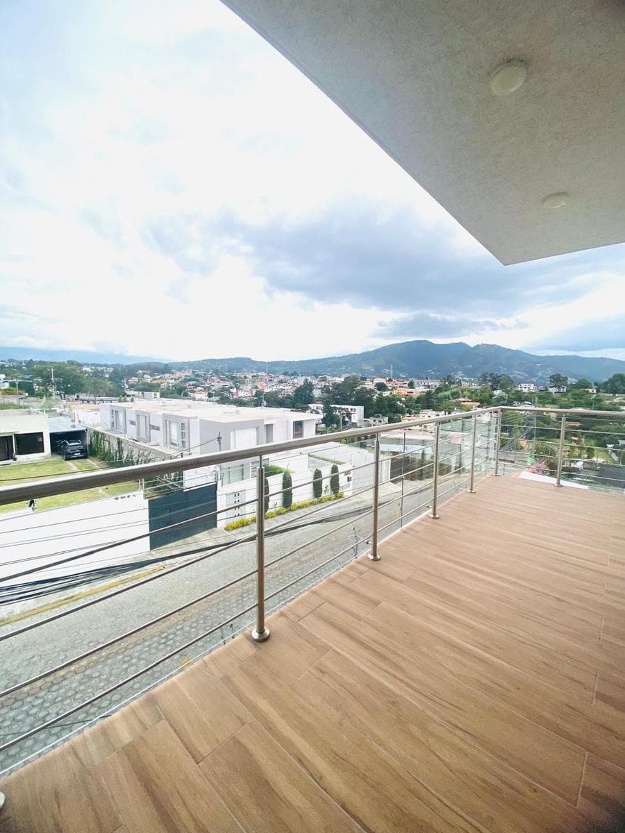 Ira Venta Departamento 123.5 m² y Terraza 60 m². 3 Dorm. Sector Tumbaco — imagen 6