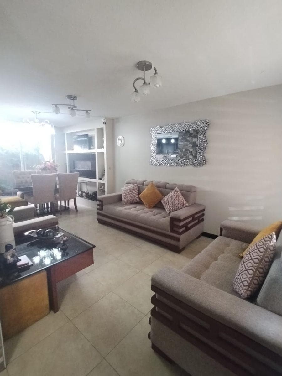 En Venta Casa Pomasqui - Conjunto Villa Navarra — imagen 9