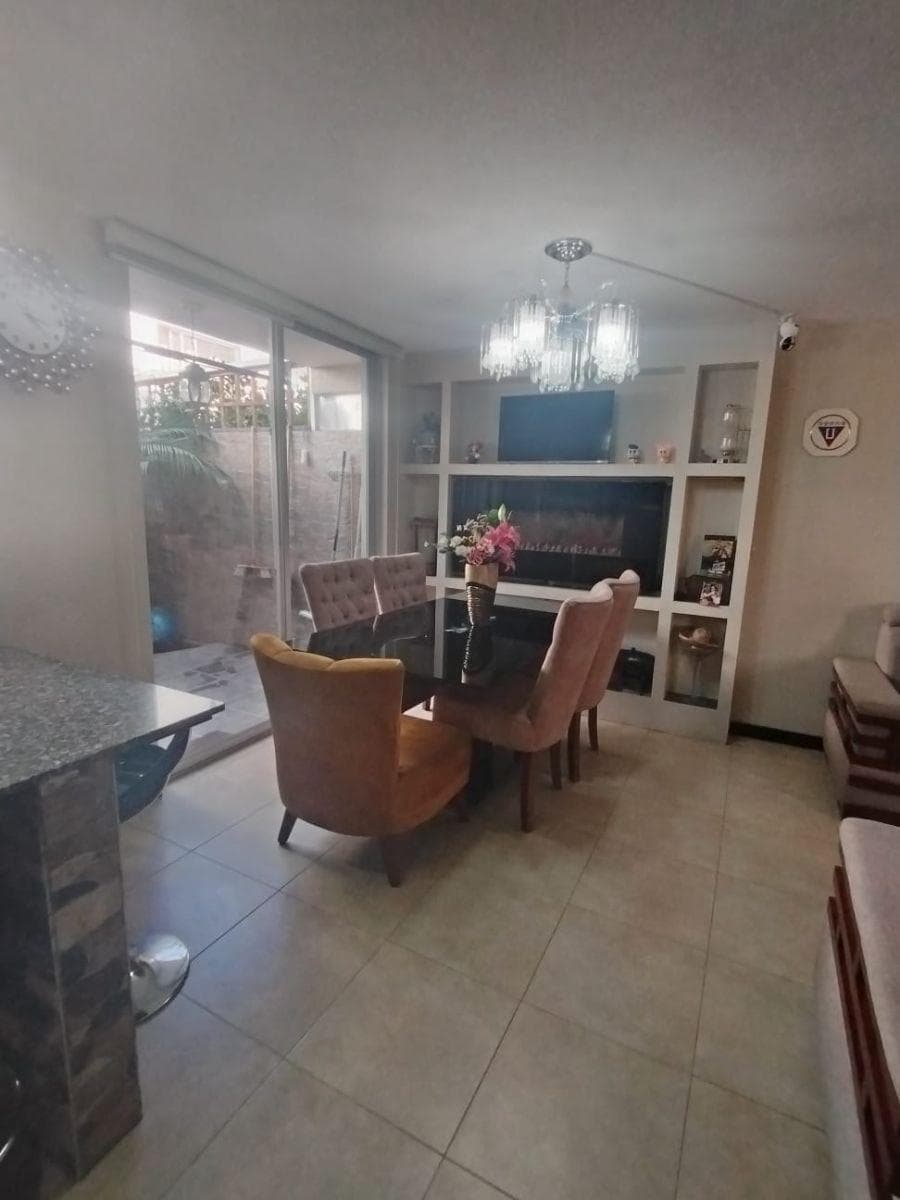 En Venta Casa Pomasqui - Conjunto Villa Navarra — imagen 7