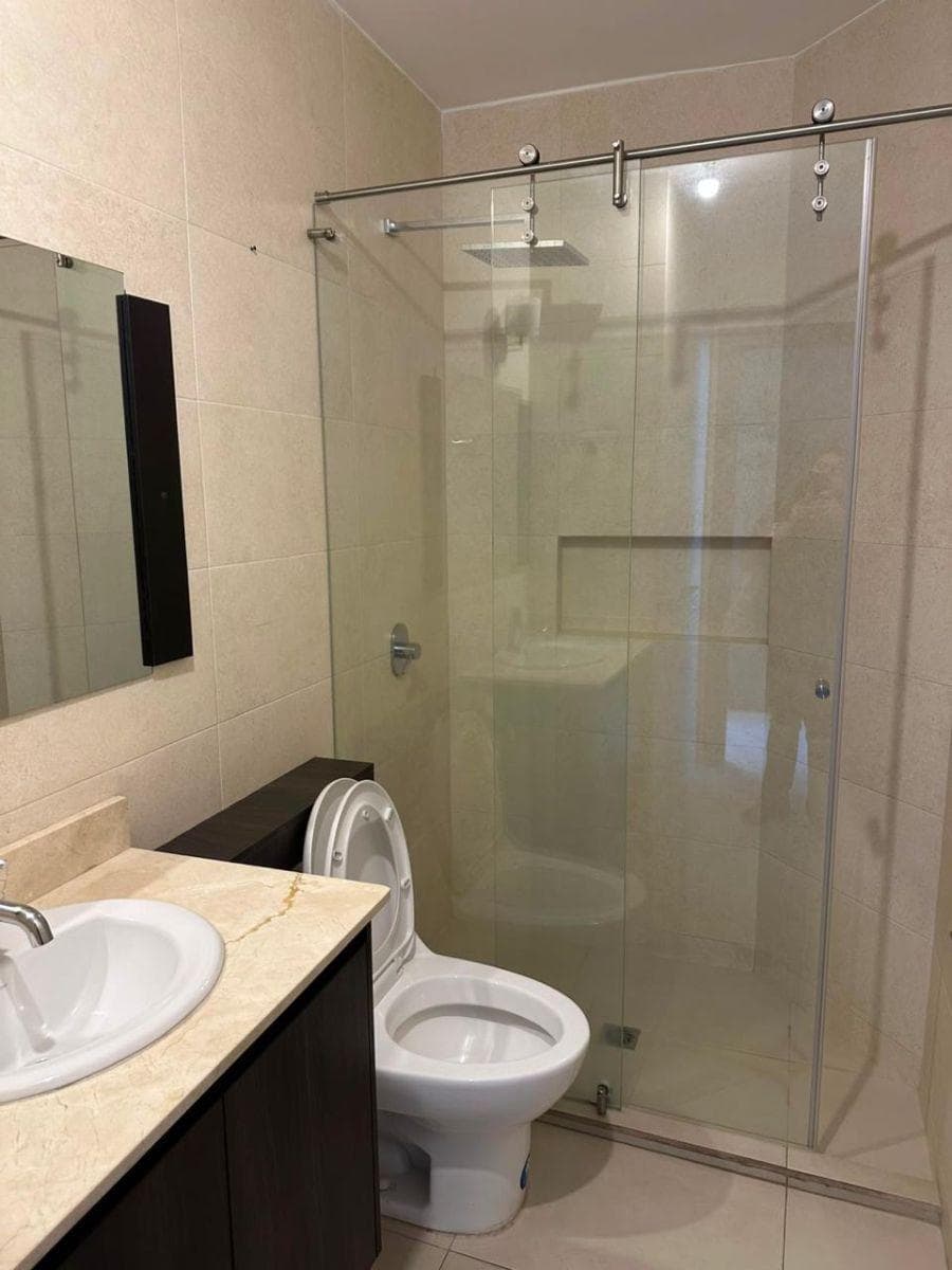Venta Departamento 82 m² Totales La Primavera — imagen 2