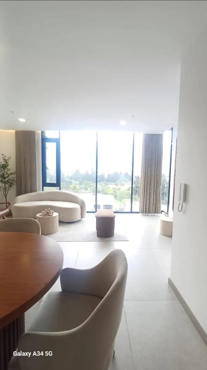 En Venta Departamento 3 Habitaciones, 2 Parking _edificio Harmony República del Salvador. Provincia de Pichincha — imagen 8