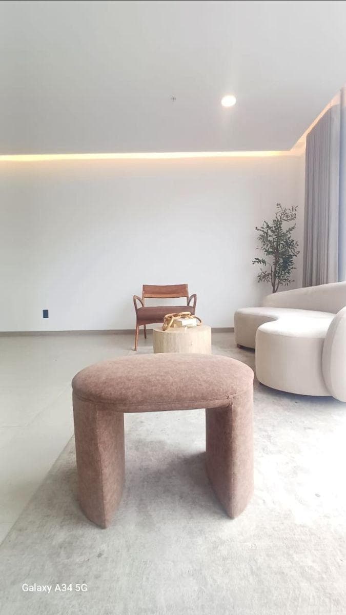 En Venta Departamento 3 Habitaciones, 2 Parking _edificio Harmony República del Salvador. Provincia de Pichincha — imagen 7