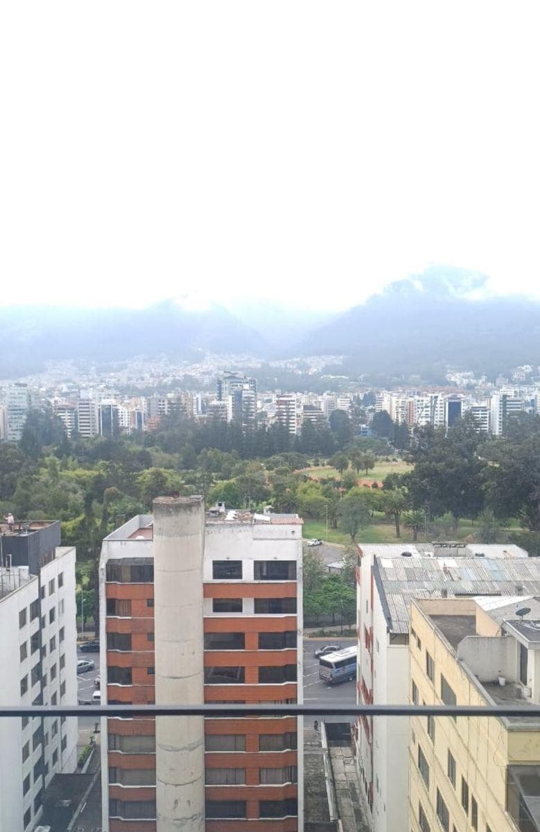 En Venta Departamento 3 Habitaciones, 2 Parking _edificio Harmony República del Salvador. Provincia de Pichincha — imagen 6