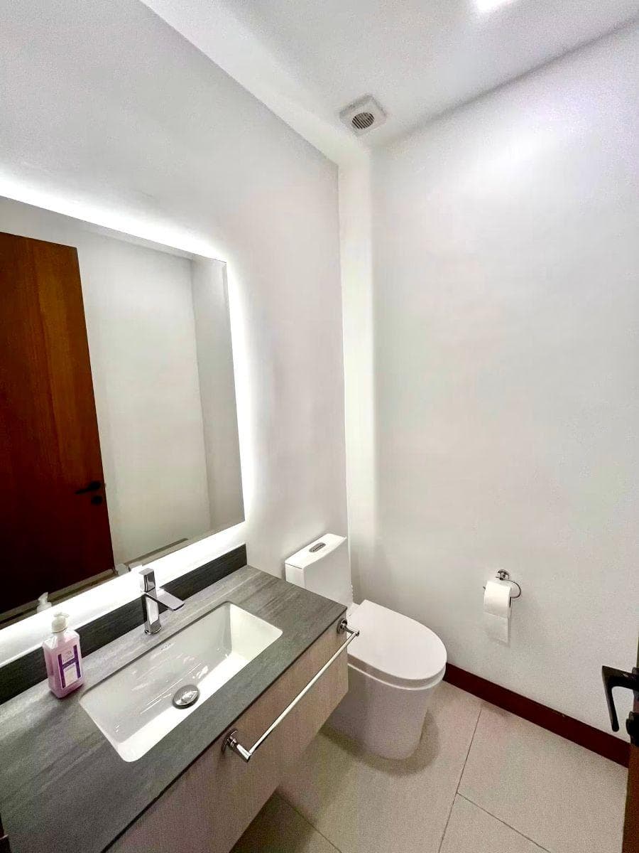 Cumbaya Sector Auqui Chico - Vendo o Arriendo Excelente Departamento Amoblado de 2 Dorm. — imagen 2