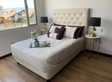 Venta - Casa - Cumbayá - Norte - Quito - Lujo — imagen 3