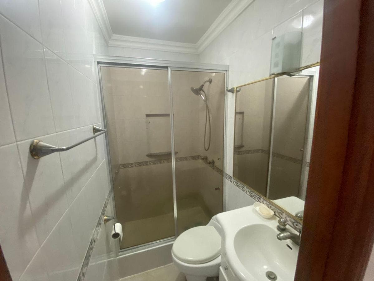 Departamento - en Venta – Kennedy Norte con Parqueo, Guayas — imagen 3