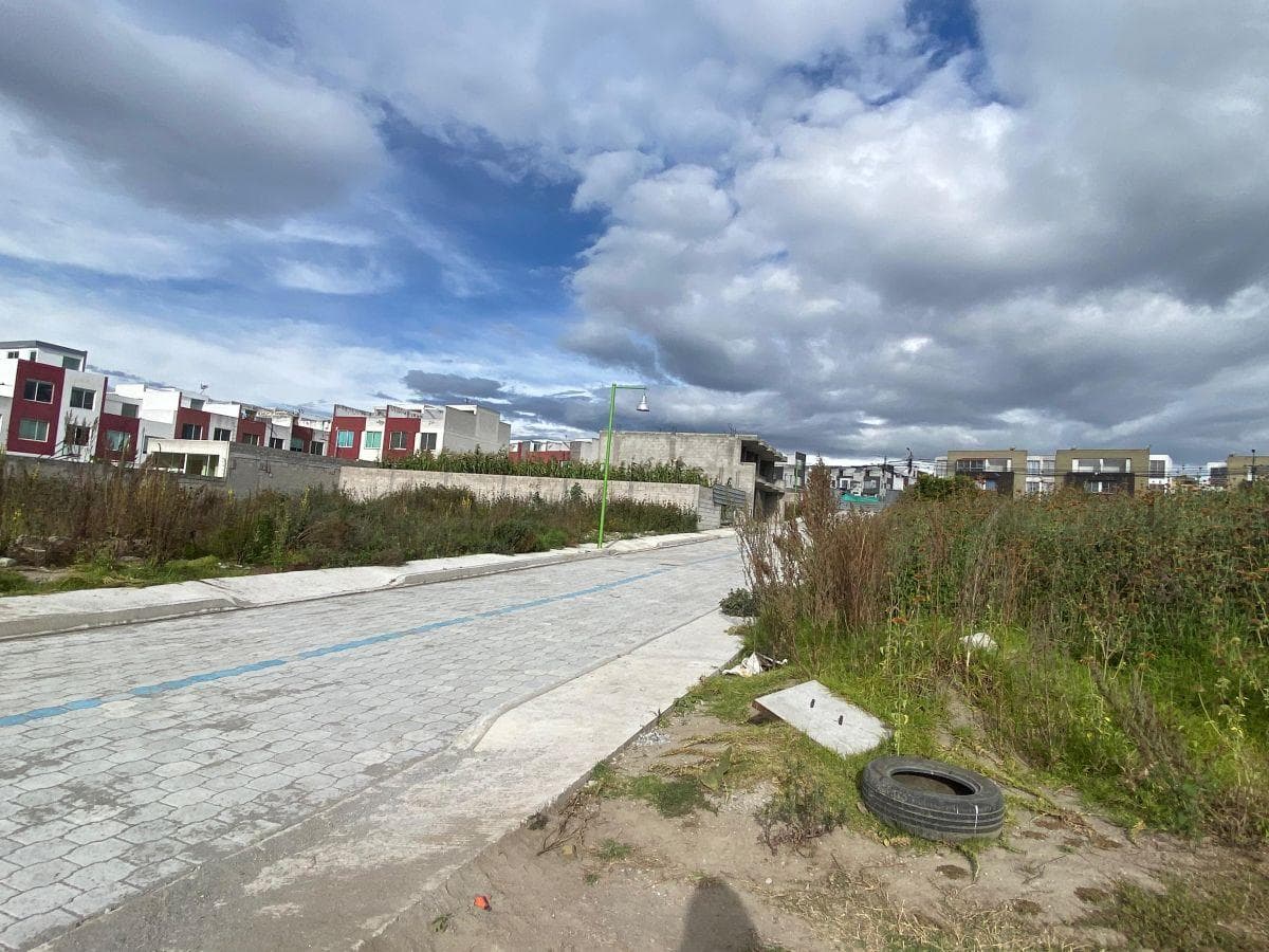 Terreno de 235 m² en Venta en Calderón — imagen 10