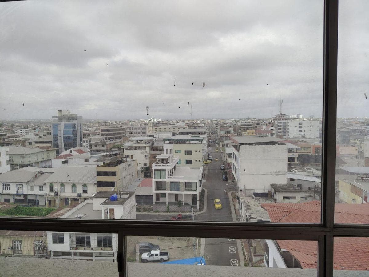 Oficina de Venta en Manta, Manabí — imagen 3
