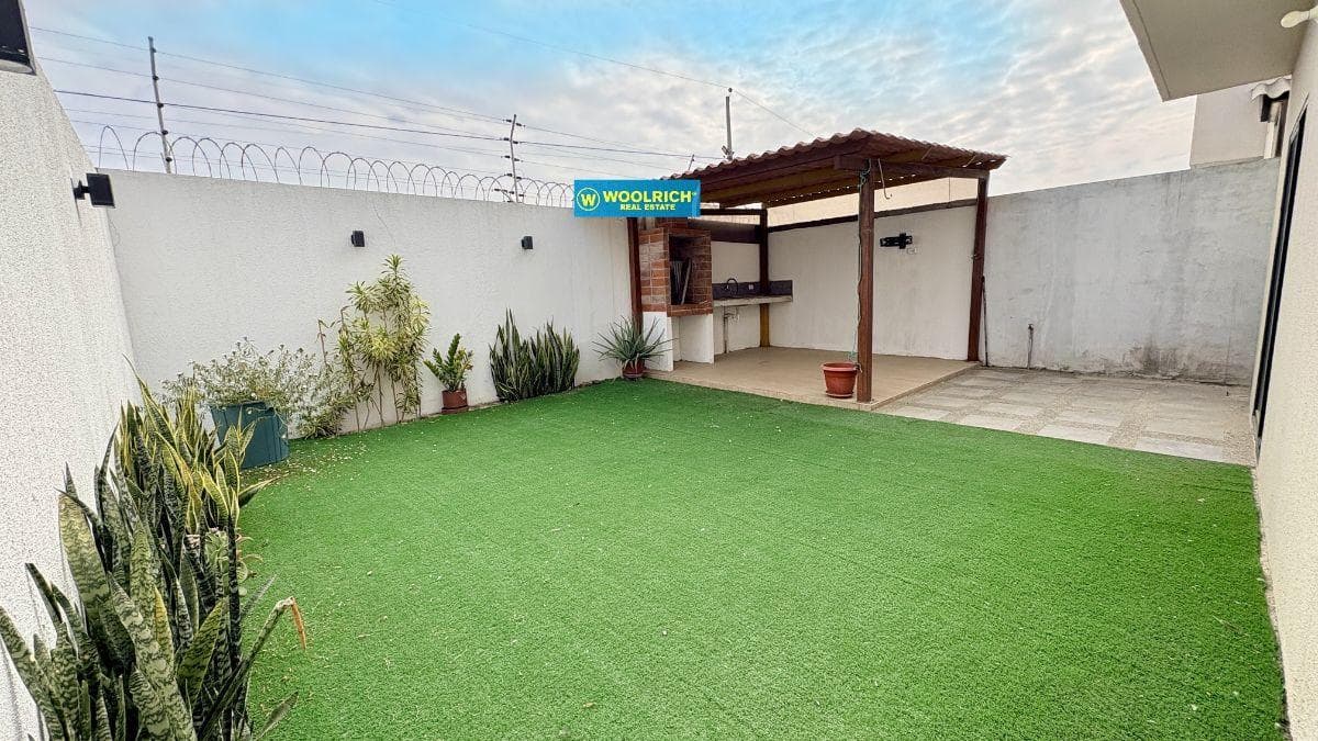 Urbanización Los Prados Vendo Casa 2 Pisos, 2 Dorm, Amplio Patio. 120 m², Guayas — imagen 10
