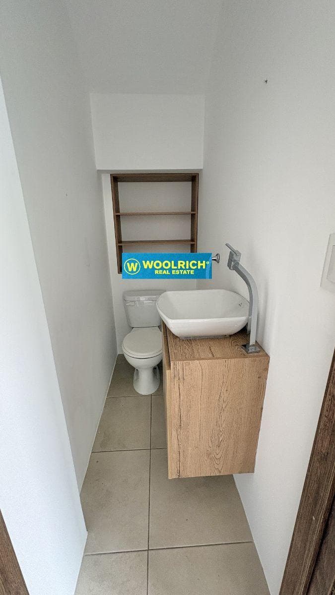 Urbanización Los Prados Vendo Casa 2 Pisos, 2 Dorm, Amplio Patio. 120 m², Guayas — imagen 3
