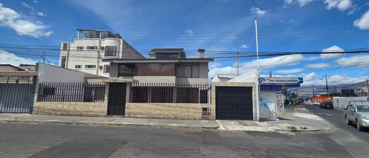 Venta Casa 4 Dorm. La Armenia 2 - Conocoto — imagen 10