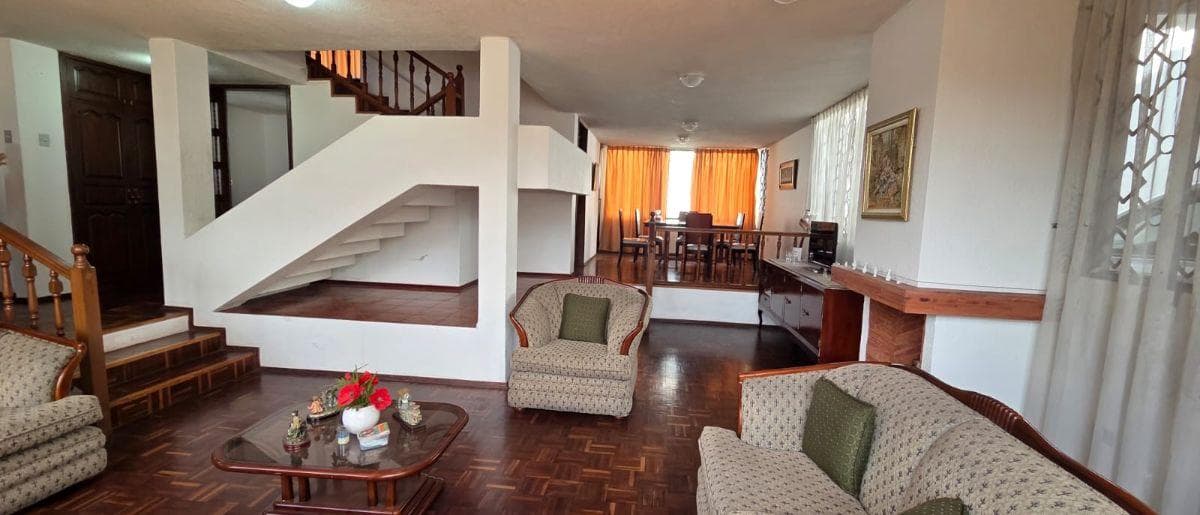 Venta Casa 4 Dorm. La Armenia 2 - Conocoto — imagen 4