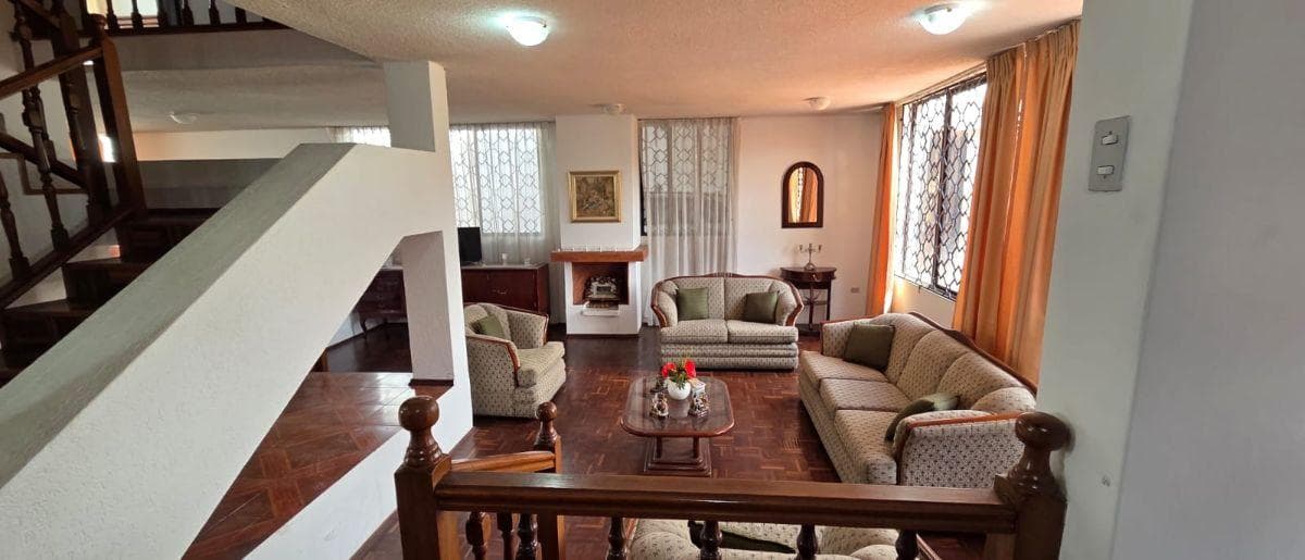Venta Casa 4 Dorm. La Armenia 2 - Conocoto — imagen 3
