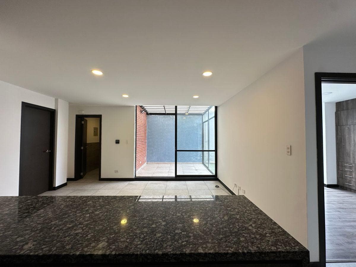 Vendo Bellavista Alta Excelente Departamento 2 Dorm., Terraza 1 Estacionamiento y 1 Bodega. Provincia de Pichincha — imagen 9