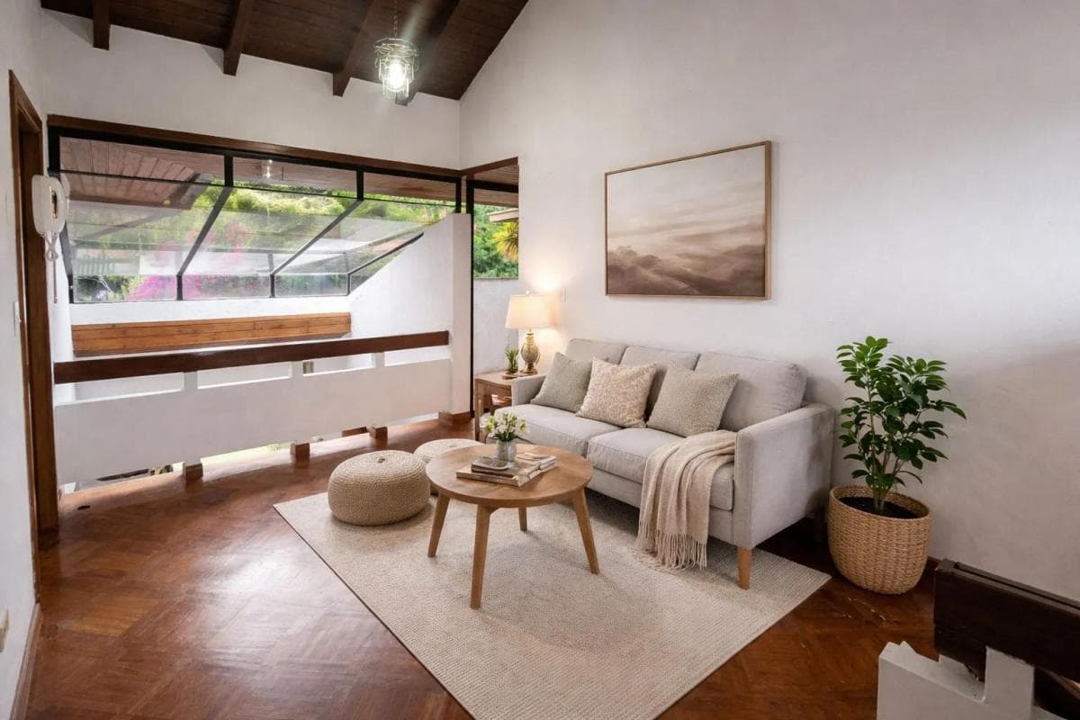 Vendo Casa Sector Cumbaya 1400 de Terreno 500 Construcción 650.000 Dólares — imagen 2
