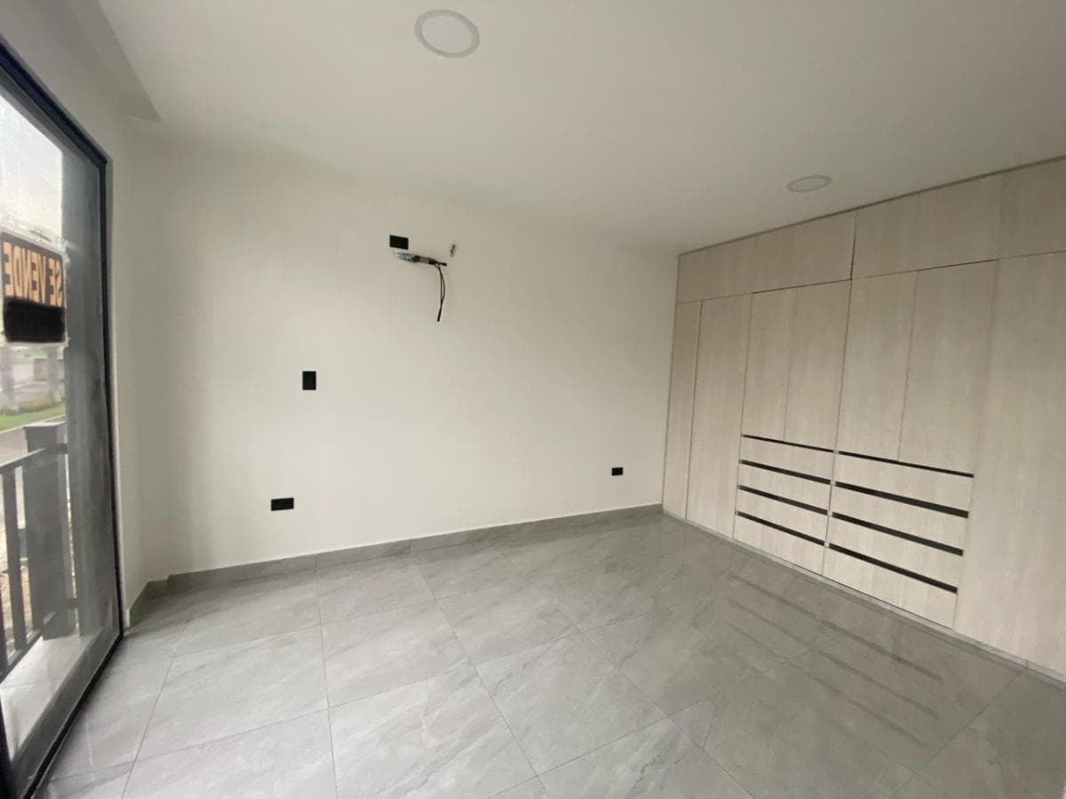 Urb. Mallorca Village - Venta Casa de Estreno3 Dorm - Vía Salitre, Guayas — imagen 3