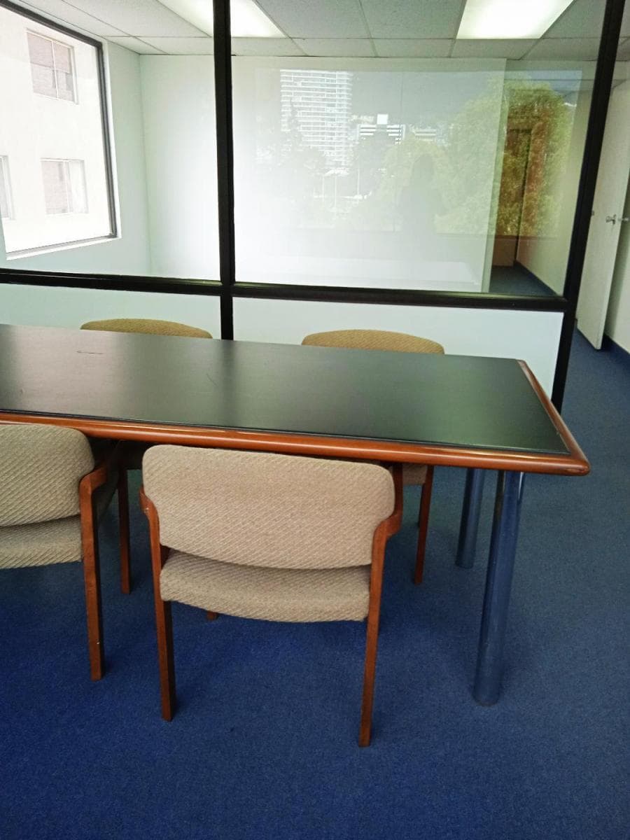 Bonitas y Funcionales Oficinas Ubicadas en La Carolina. Provincia de Pichincha — imagen 6