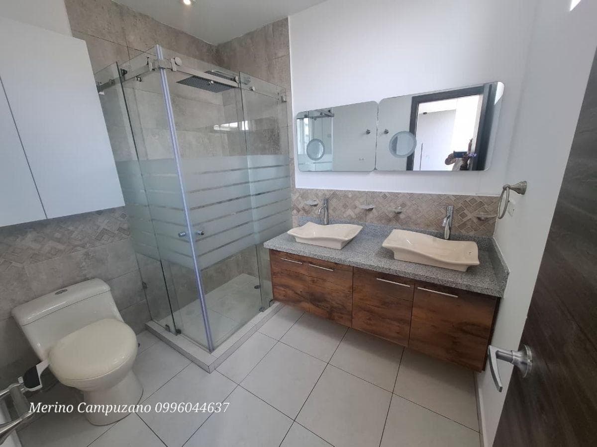 Vendo Departamento en La Granda Centeno de Tres Dorm. — imagen 4