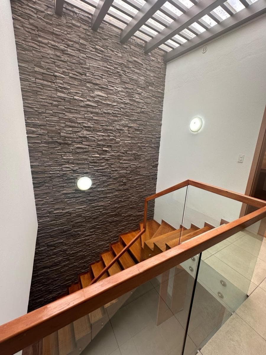 Casa - San Juan de Cumbayá — imagen 9