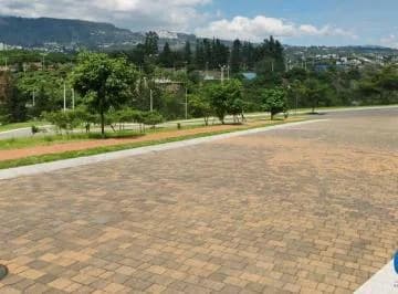Vendo Terreno en Hermosa Urbanización de Lujo en Cumbayá, Espectacular Vista — imagen 2