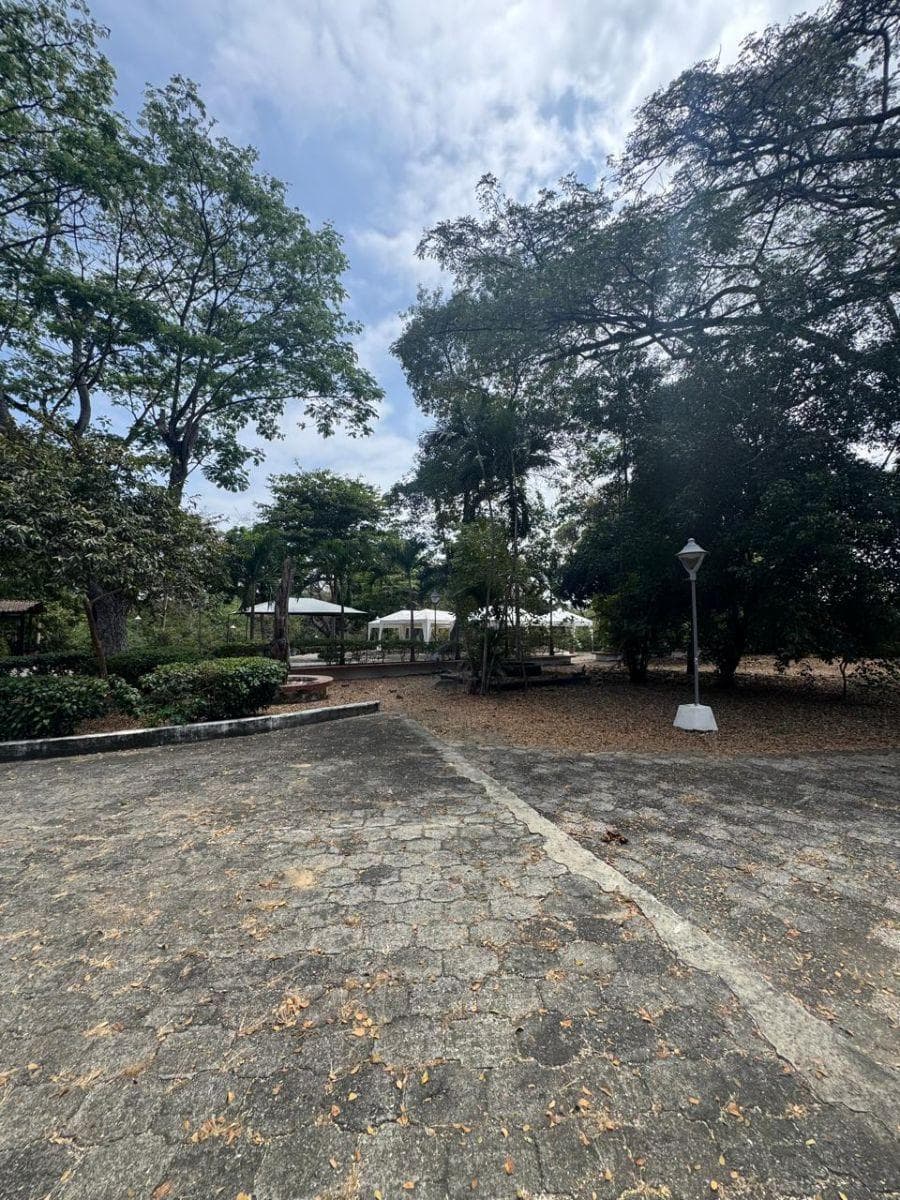 Se Vende de Oportunidad y Credito Directo, Casa en Lago de Capeira, Guayas — imagen 6