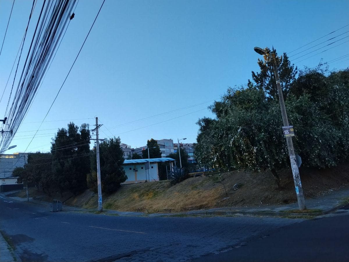 Terreno de 490 m² en Venta en Calderón — imagen 1