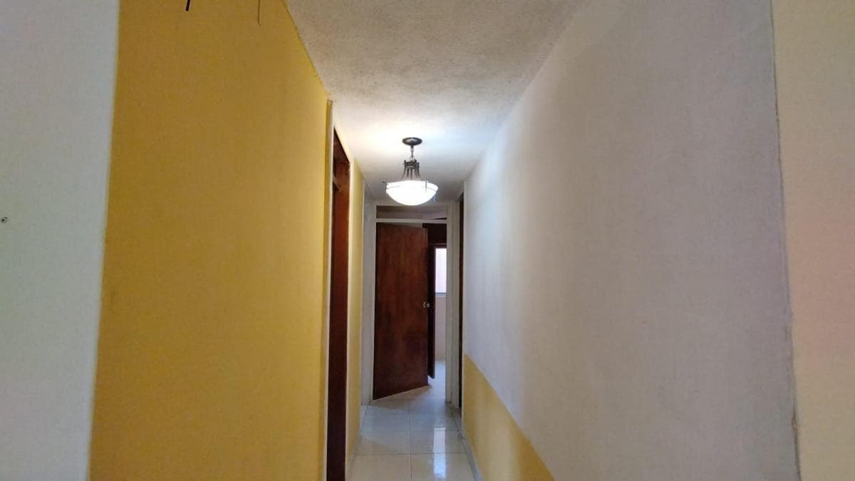 Departamento en Venta con Dos Locales Comerciales en San Bartolo — imagen 4