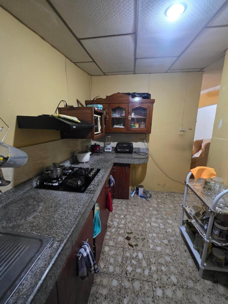Vendo Casa Mas Suite, 1 Planta, Sauces 1, Peatonal Segura, Guayas — imagen 4