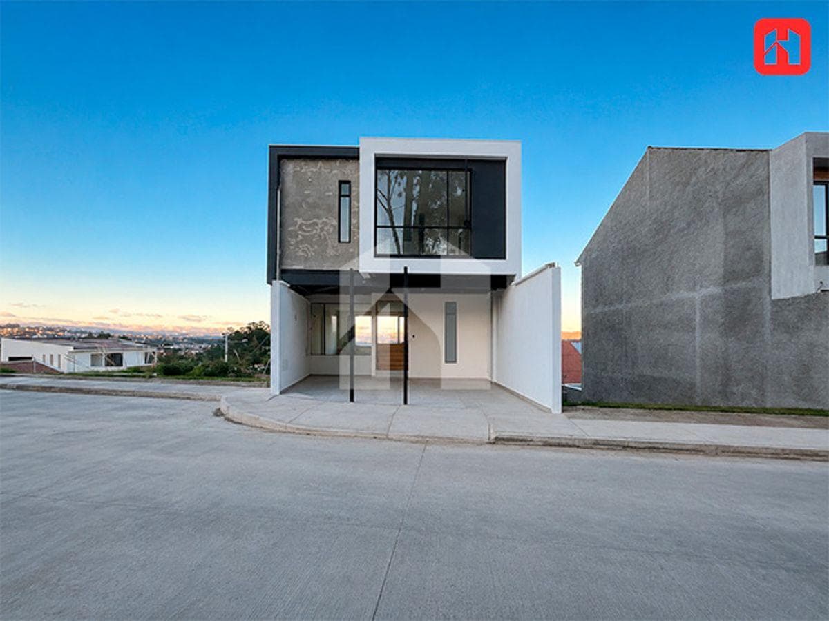 Vendo Hermosa Casa en Cuenca Sector Emov de Misicata (Cv4049), Azuay — imagen 1