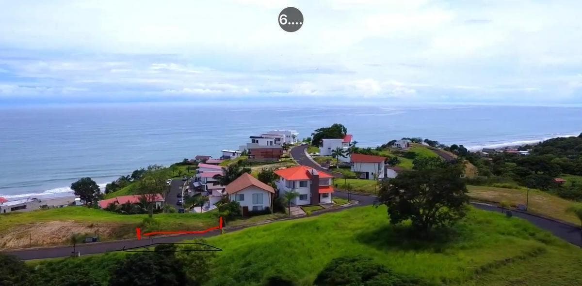 Jama Se Vende Hermoso Terreno con Vista Dentro de Urbanización (Cr), Manabí — imagen 1