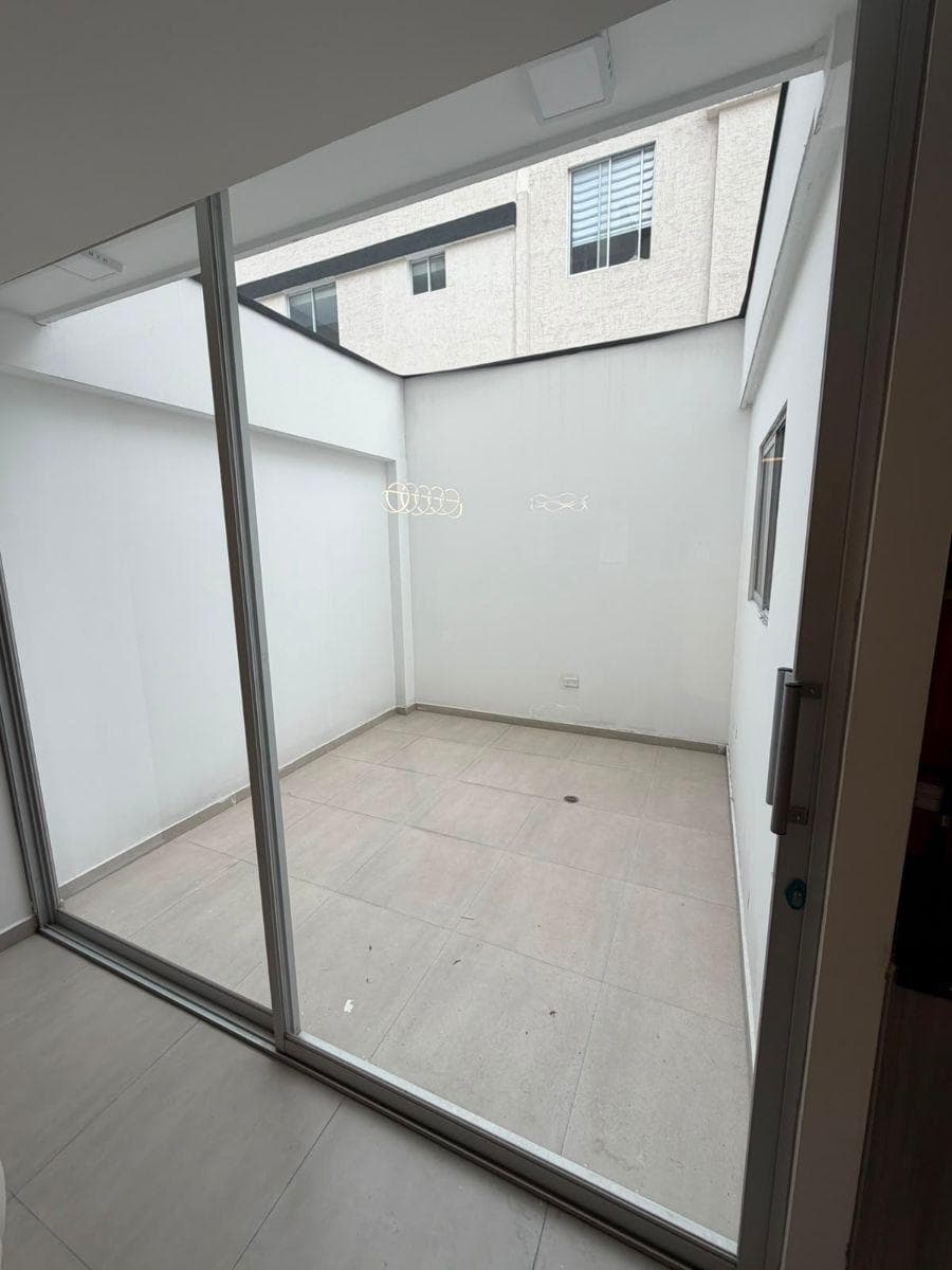 Casa de Venta por Estrenar en Llano Chico — imagen 5