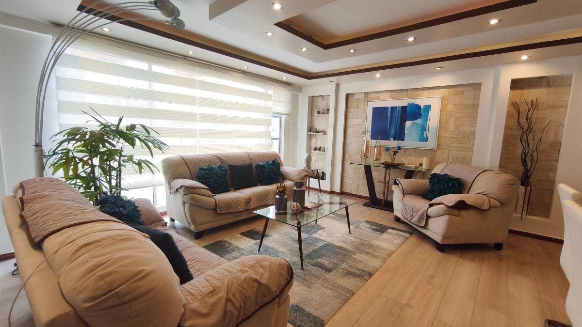 Vendo Departamento Amagasi del Inca. Norte de Quito — imagen 1