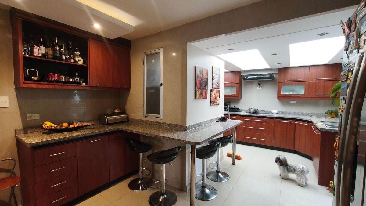 Vendo Departamento Amagasi del Inca. Norte de Quito — imagen 6