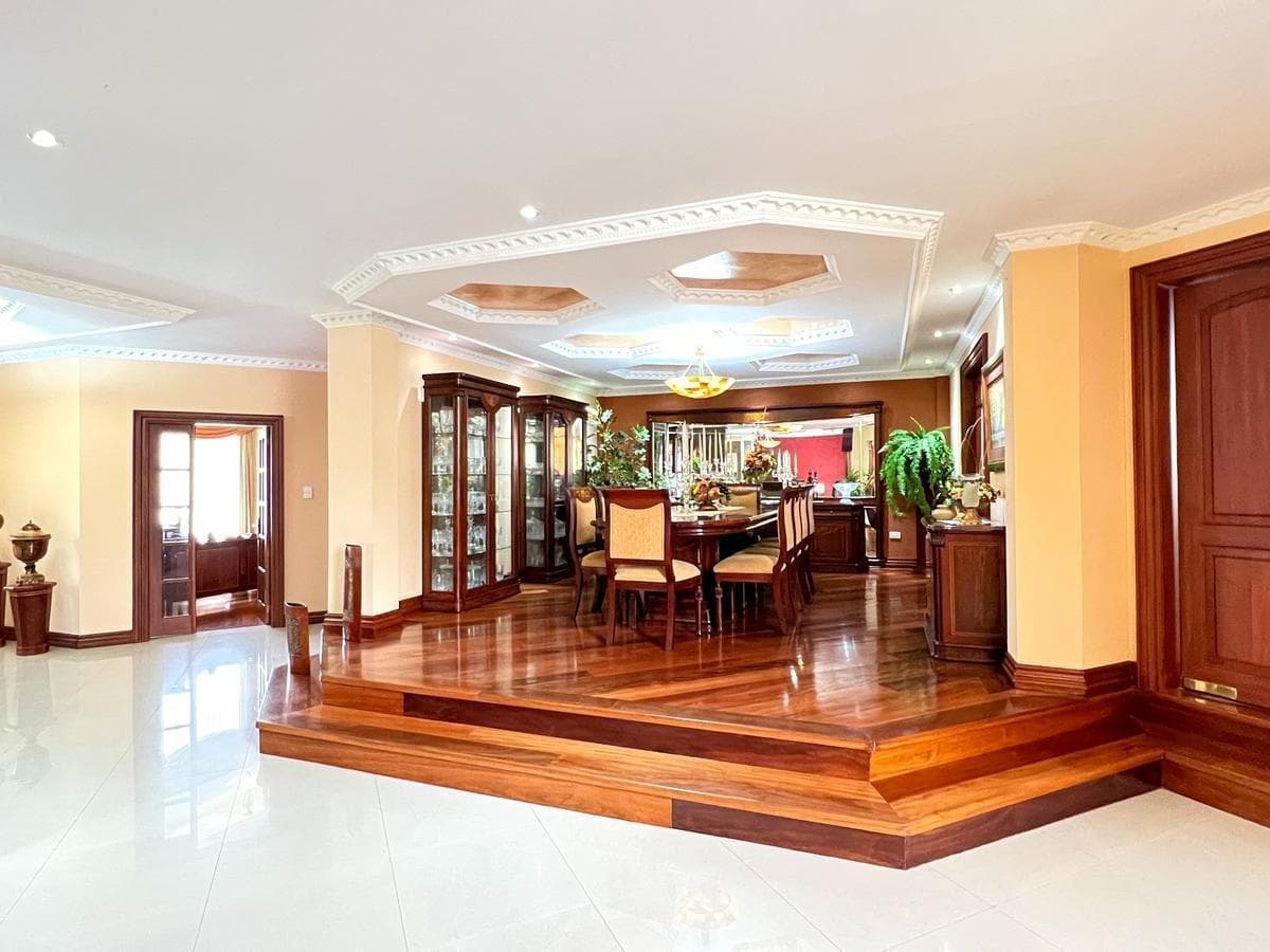 Casa en Venta Urb El Condado — imagen 3