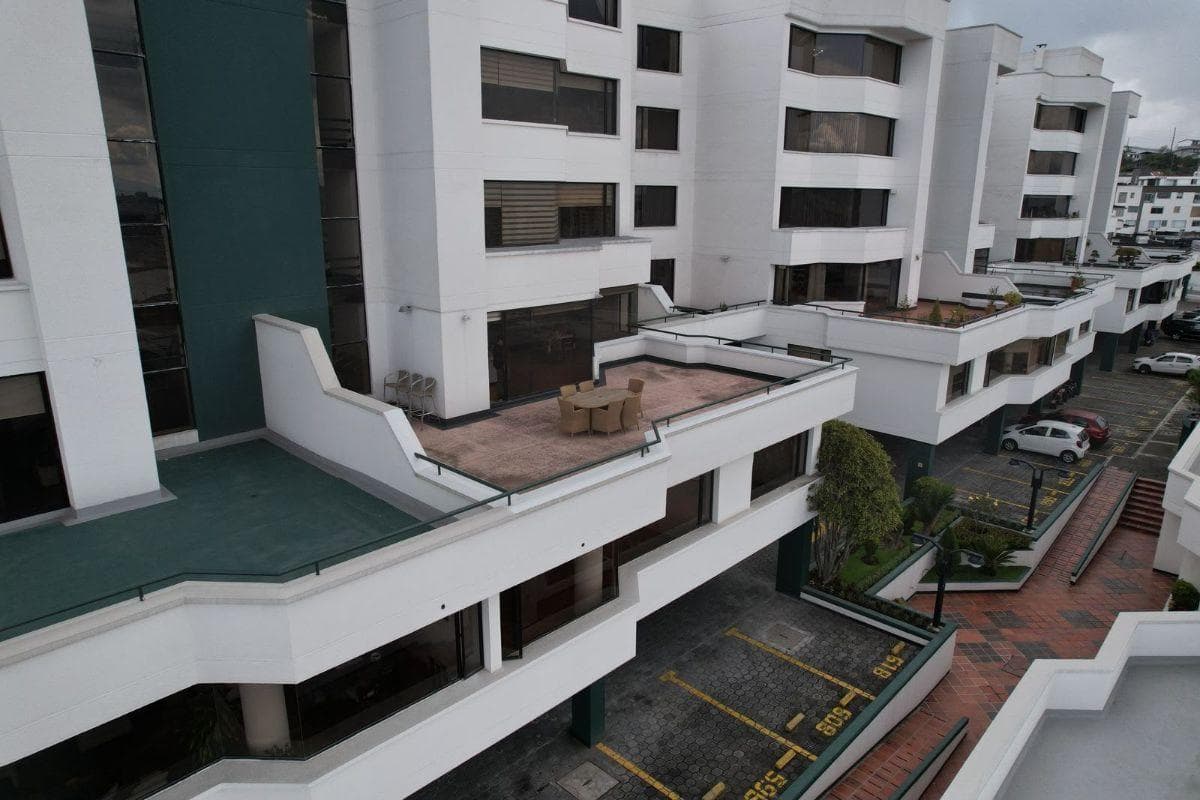 Departamento de Venta Frente Al C. C. El Bosque — imagen 8