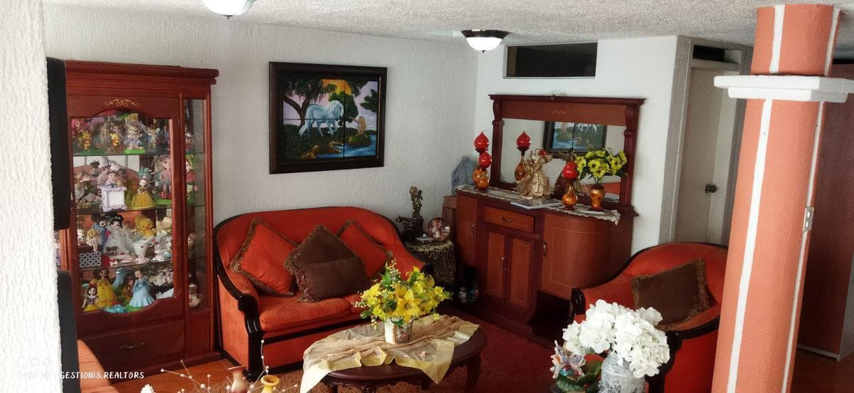 En Venta Linda Casa y Departamento, Entrada a Carapungo — imagen 10
