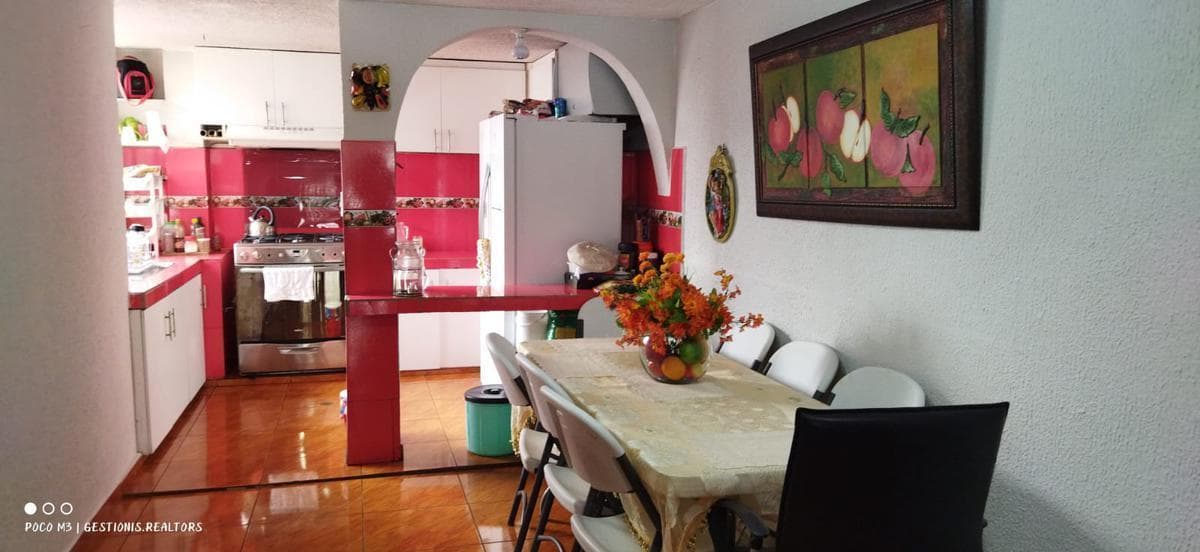 En Venta Linda Casa y Departamento, Entrada a Carapungo — imagen 9